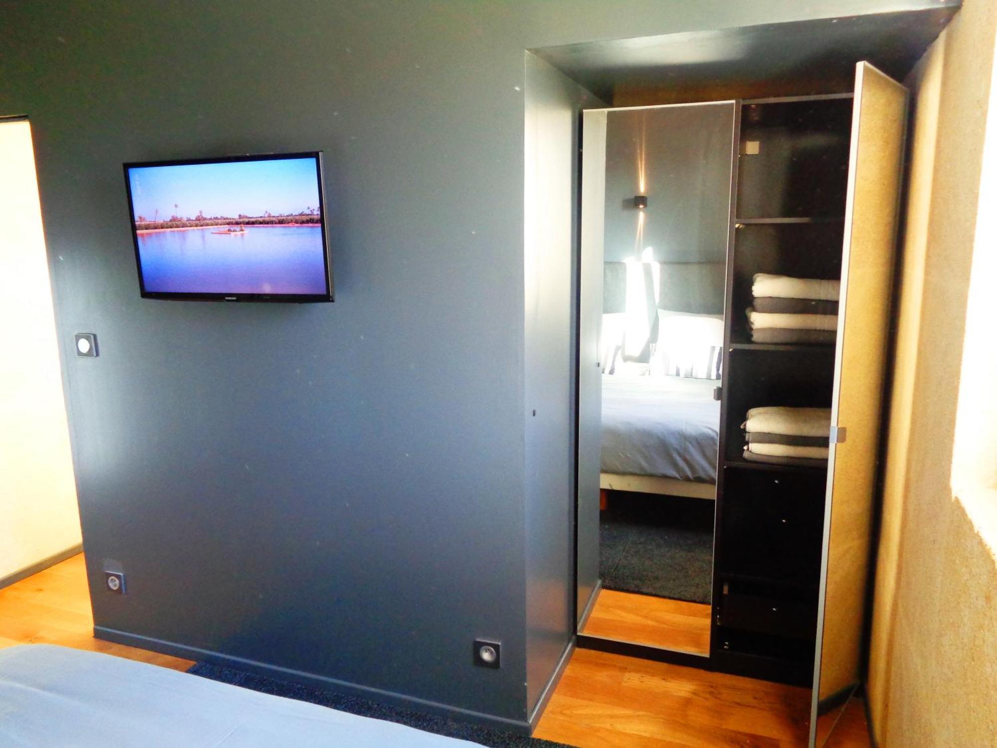 Les Olives Apartment อูเซส ภายนอก รูปภาพ