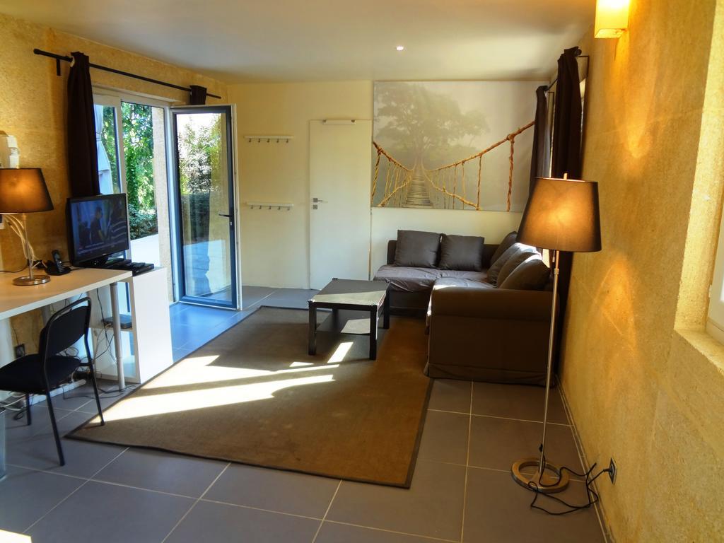 Les Olives Apartment อูเซส ภายนอก รูปภาพ