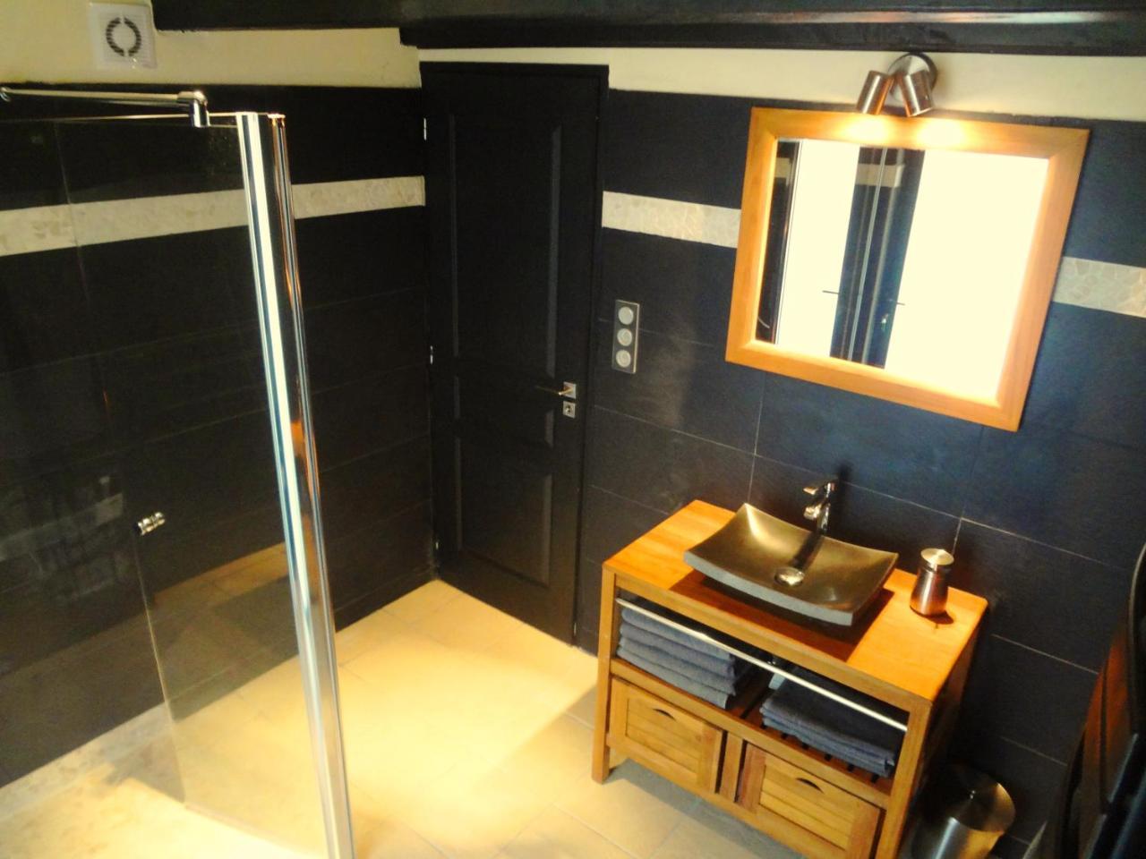 Les Olives Apartment อูเซส ภายนอก รูปภาพ